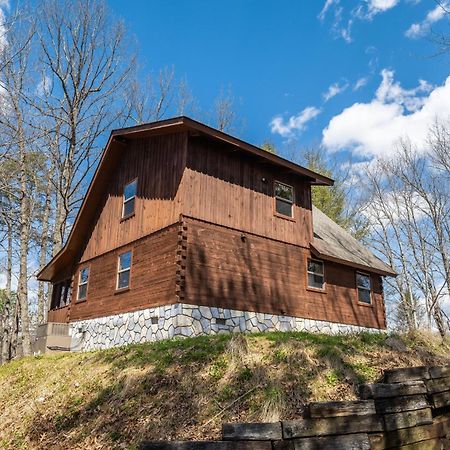 Dudley III By Avantstay Cosy Mountain Home W Hot Tub Great Views Pigeon Forge Extérieur photo