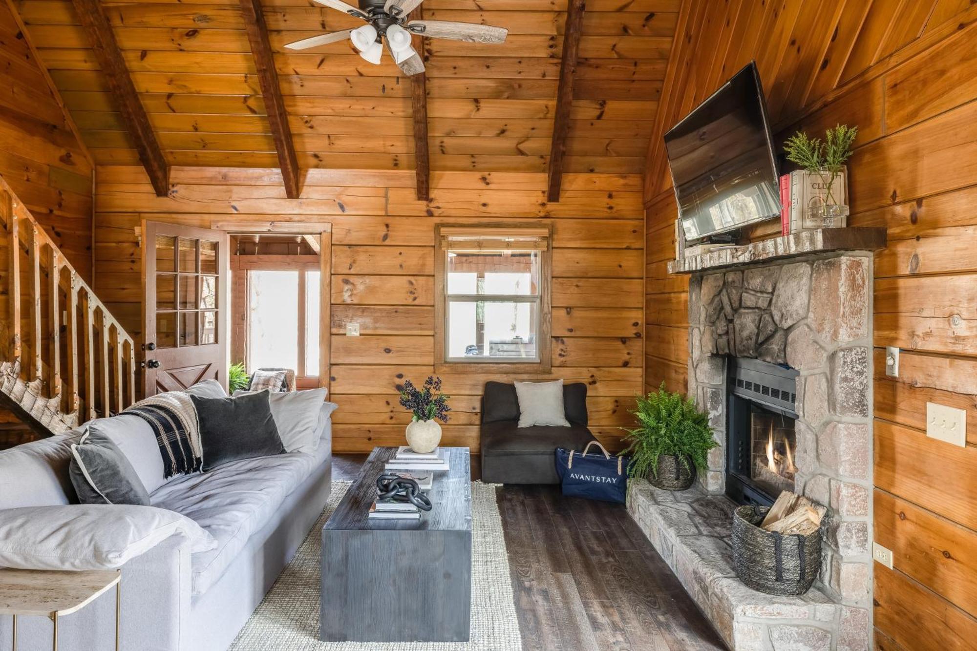 Dudley III By Avantstay Cosy Mountain Home W Hot Tub Great Views Pigeon Forge Extérieur photo